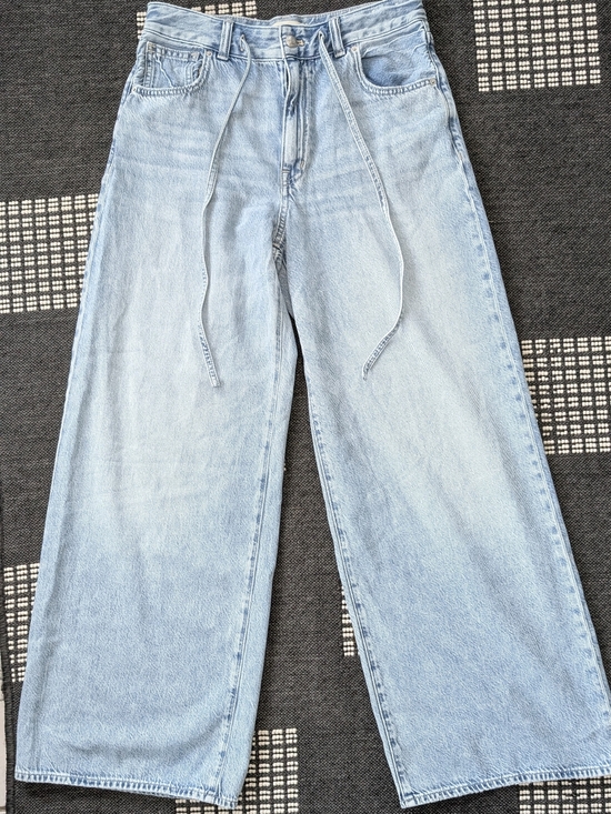 Madewell Denim - Madewell Superwide Curvy Leg 27